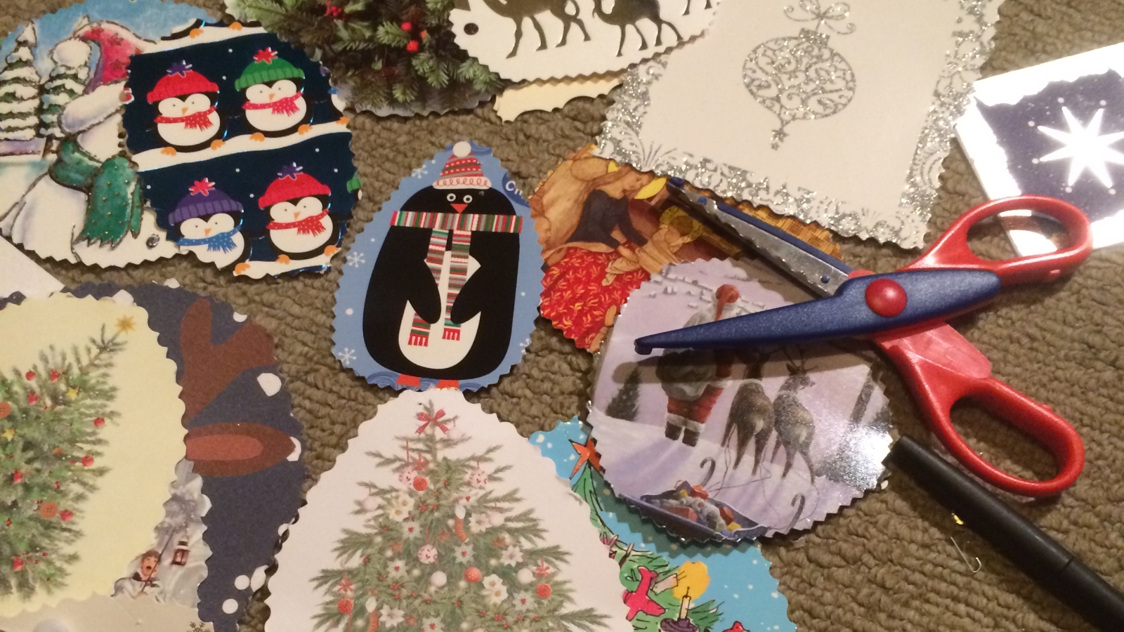 Convert Last Year’s Christmas Cards Into This Year’s Gift Tags