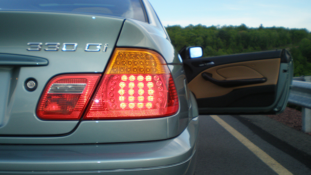 When Your Turn Signal Indicator Blinks Rapidly, Change Your Bulb