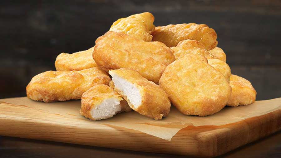 Dealhacker: Get 24 KFC Chicken Nuggets for $10 (Plus A Free Chips And Drink)