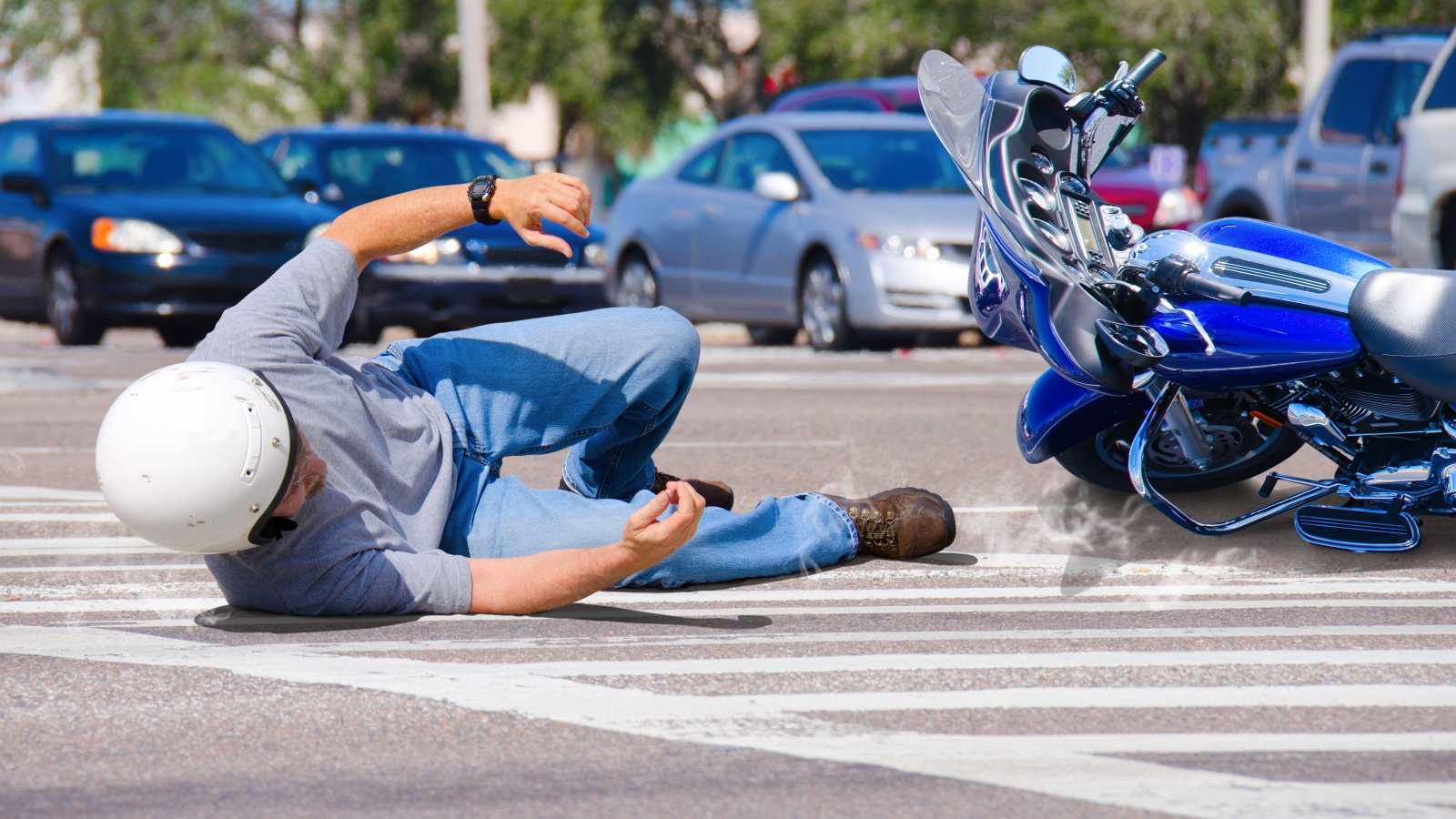 What To Do When You Come Across A Motorcycle Accident