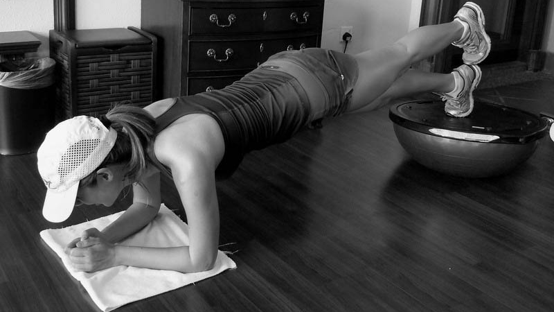 Planks Aren’t All That, So You Might As Well Do Push-Ups