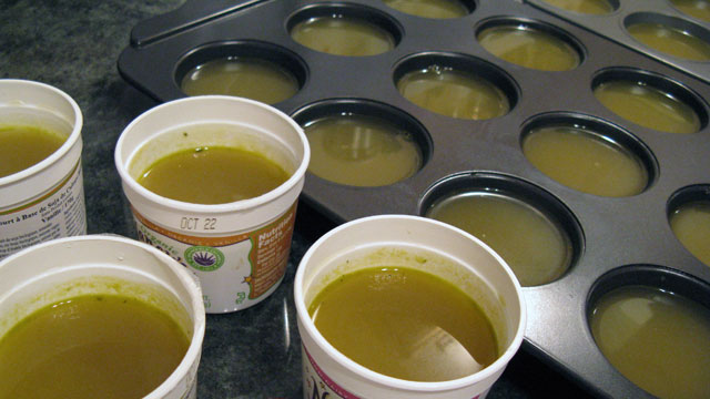 Freeze Individual Portions Of Soup In A Muffin Tin
