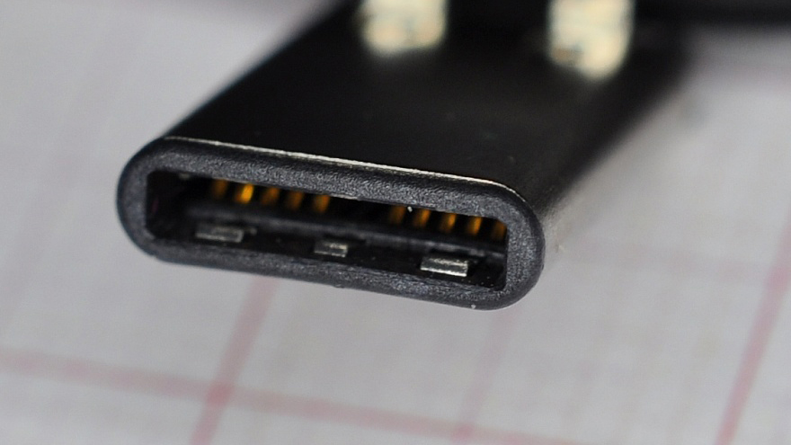 Google Engineer Warns Against Phones With Both USB-C And QuickCharge 3.0