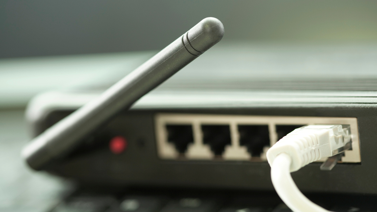 Ask LH: Should I Use A VPN Or DNS Proxy For Streaming?