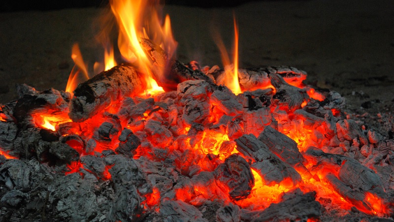 The Secret To Great Campfire Cooking Is A Little Patience