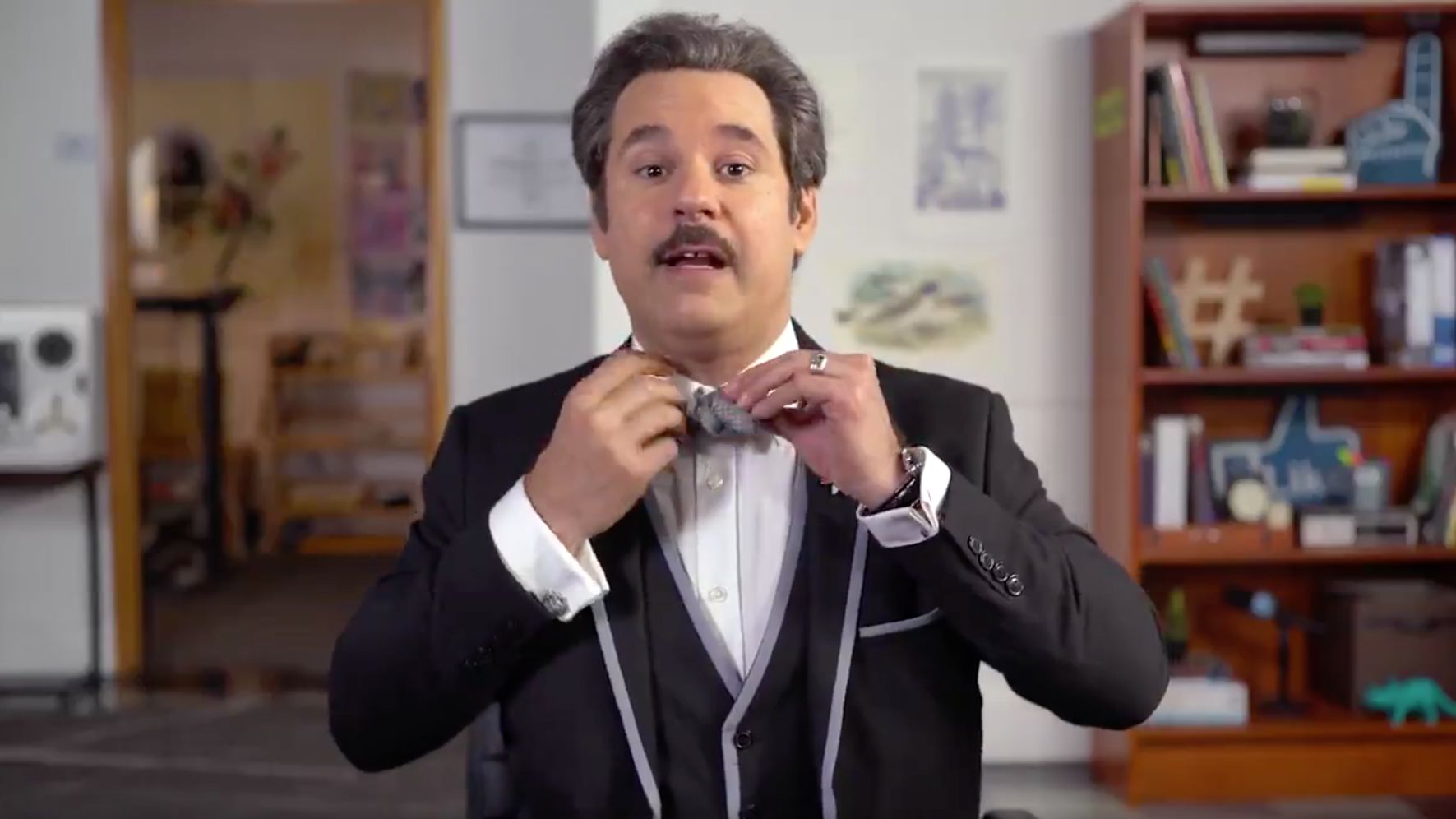 How To Tie A Bow Tie, According To Paul F. Tompkins