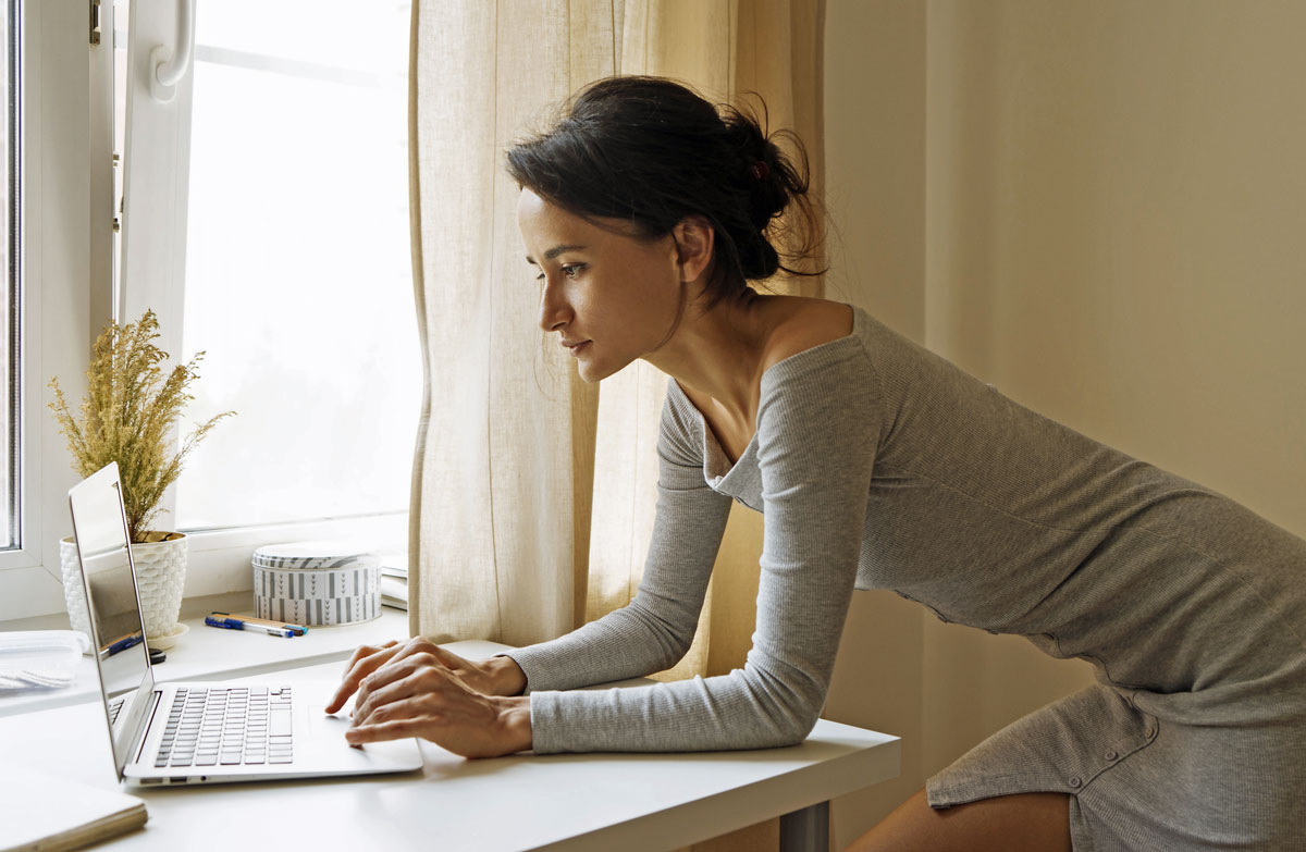 Ask LH: How Can I Improve My Posture At Work?