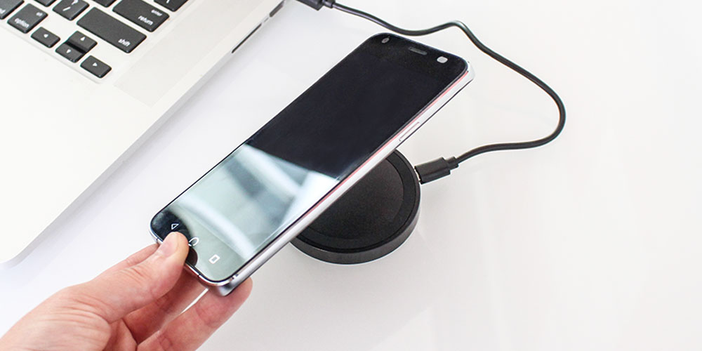Deals: A Wireless Phone Charging Pad For 70% Off