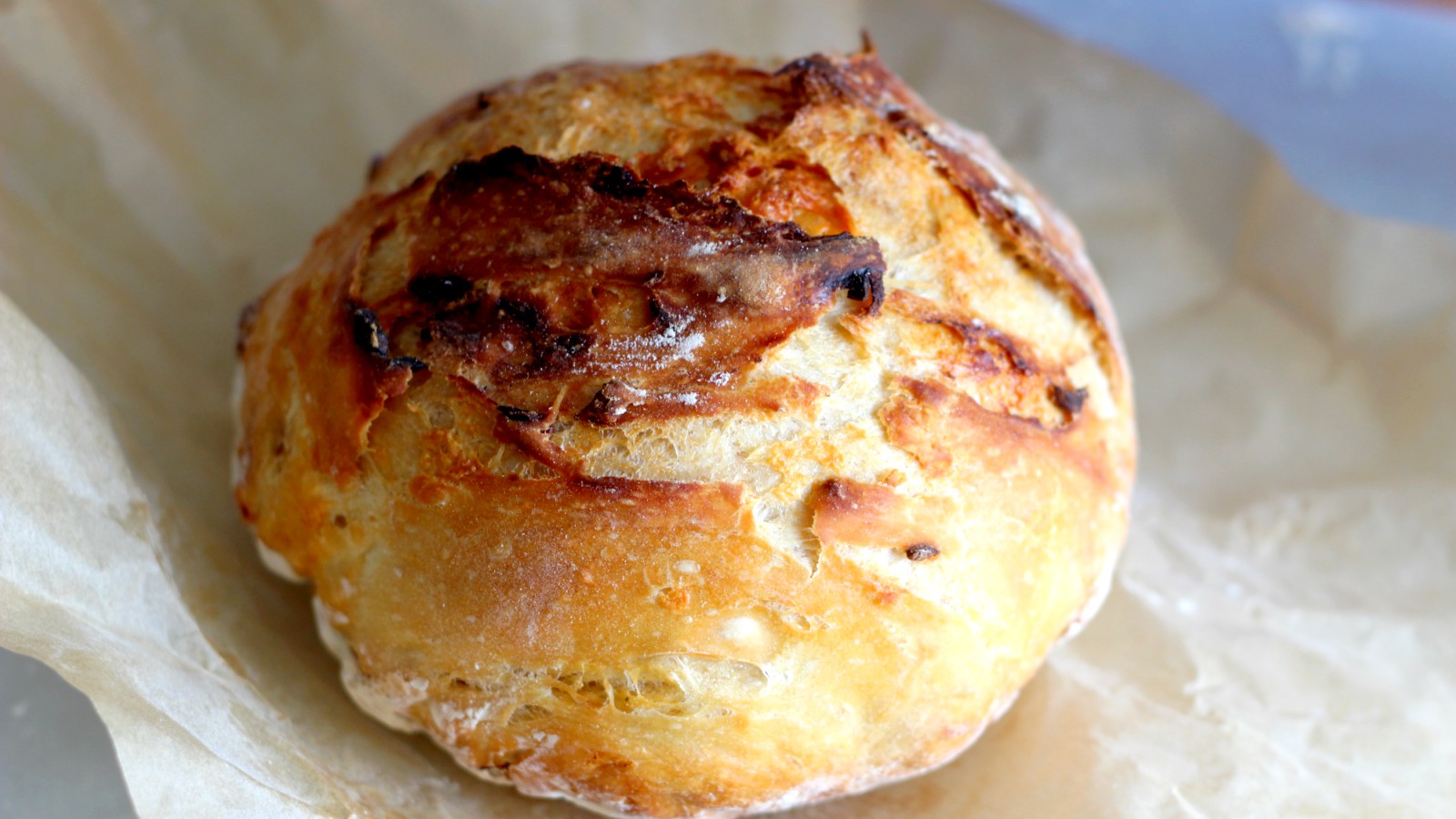 Put Your Leftovers to Good Use With This No-Knead Bread