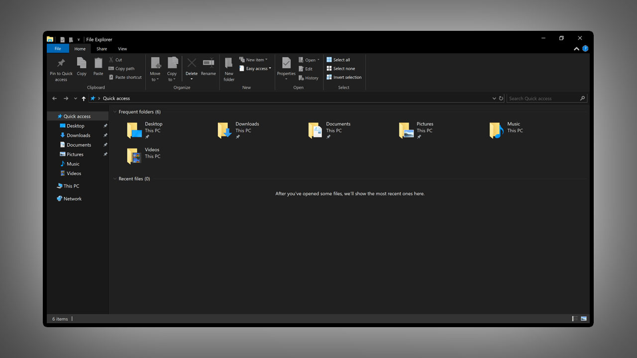 Windows 10’s File Explorer Is Getting A Dark Theme