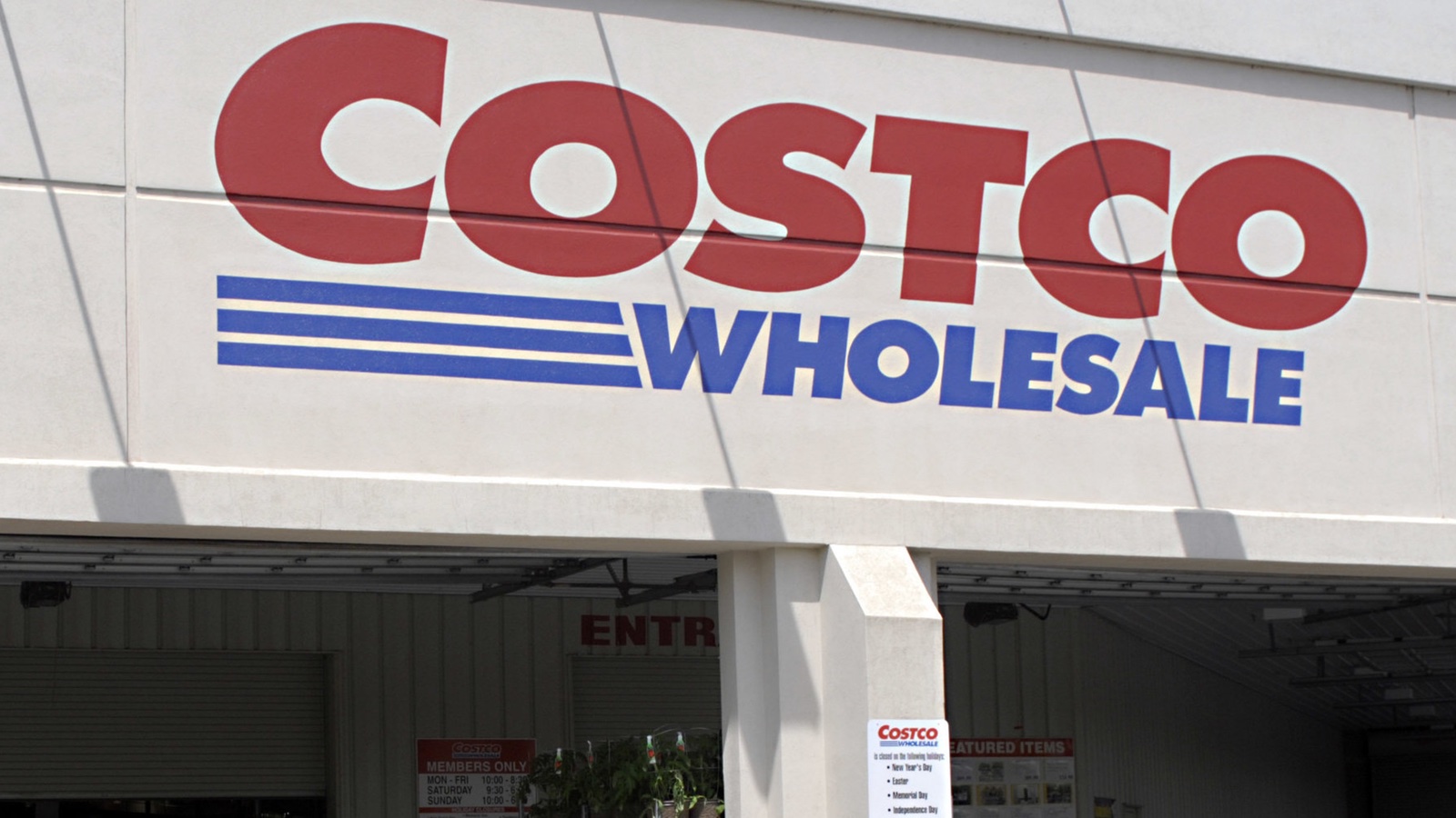 Costco Is Launching An Online Shopping Store!