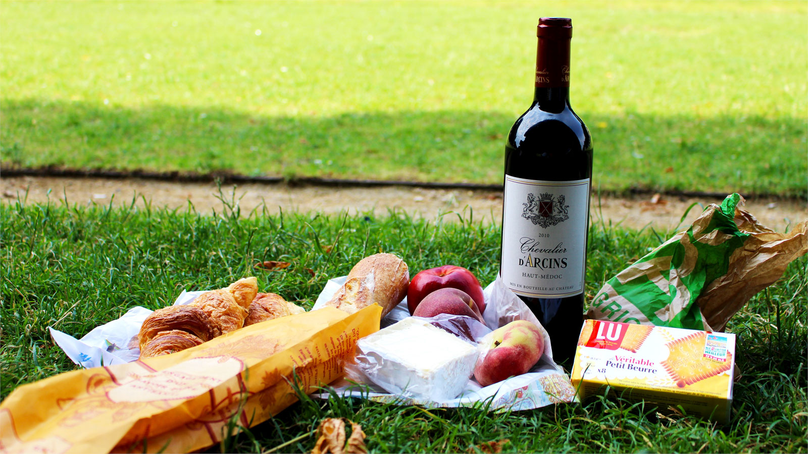 How To Pack A Perfect Spring Picnic [Infographic]