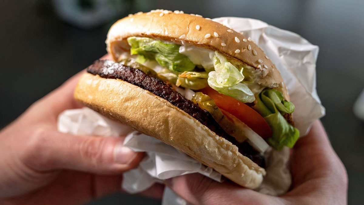 PSA: Hungry Jack’s Plant-Based Whopper Isn’t Actually Healthier For You