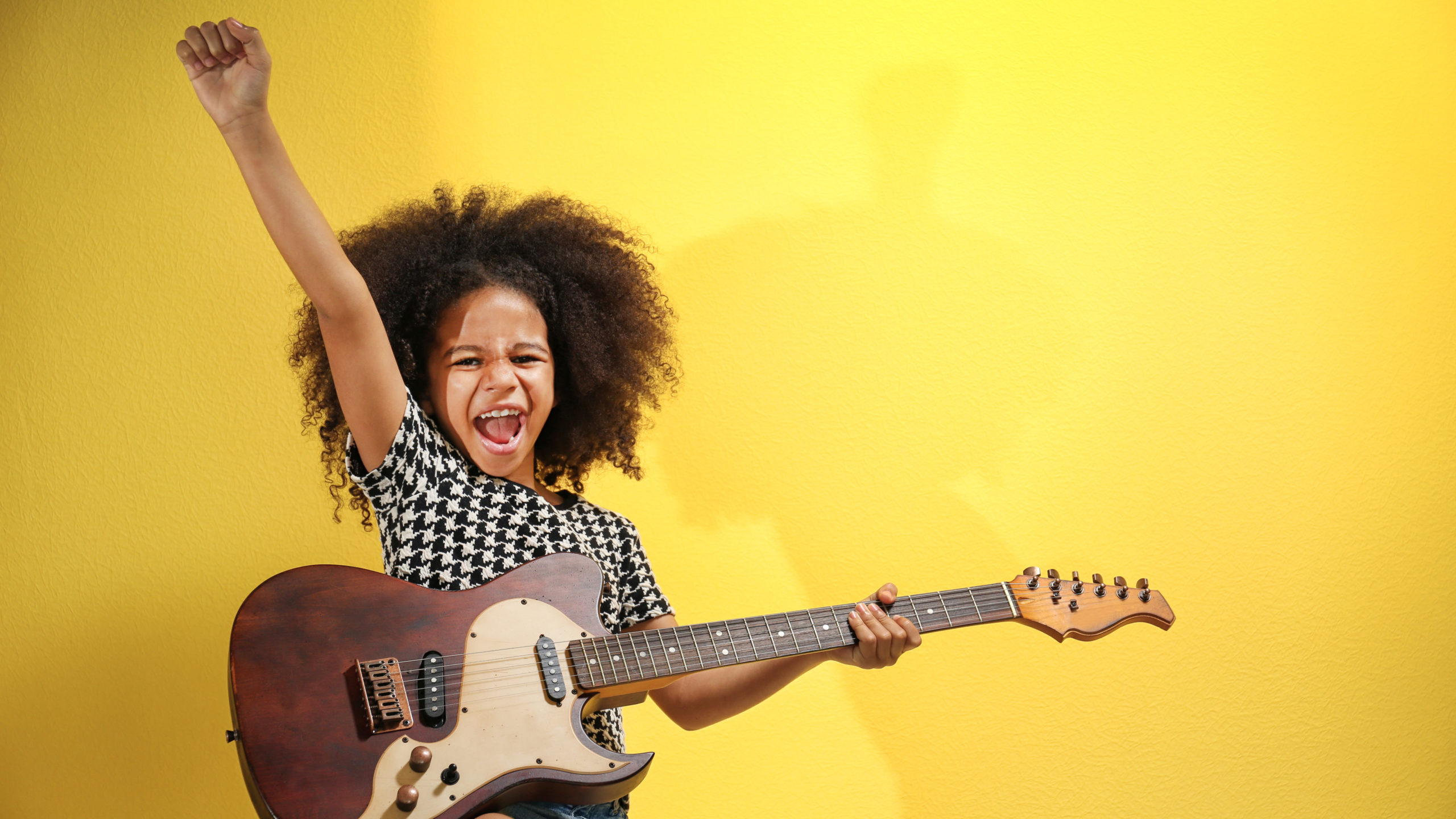How to Get 3 Months of Free Guitar Lessons from Fender