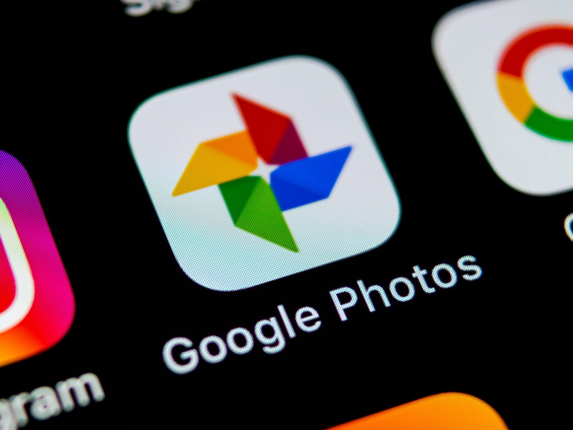 How to Hide Your Sensitive Pictures in Google Photos