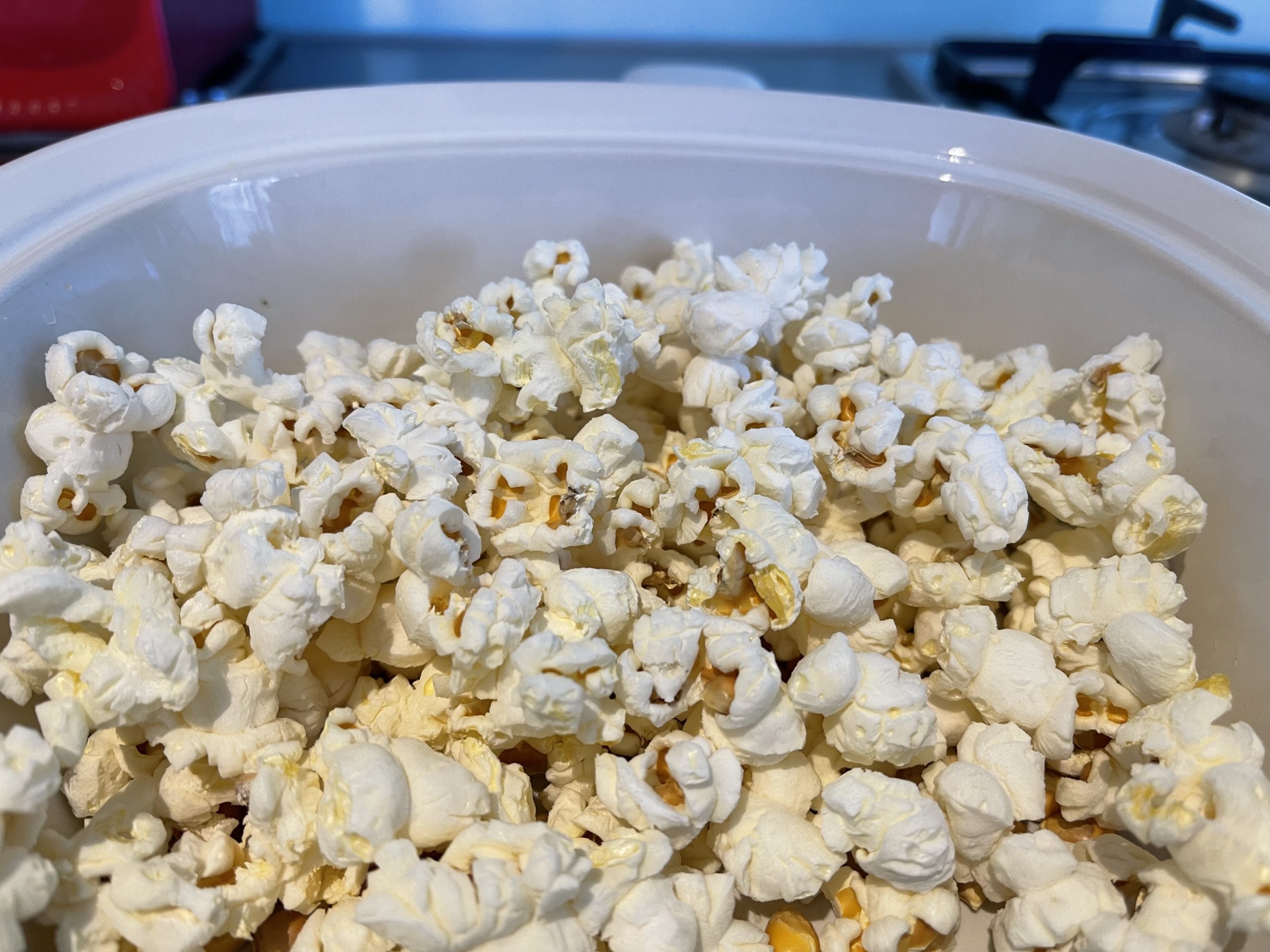 How To Make Delicious, Fat-Free Popcorn In The Microwave