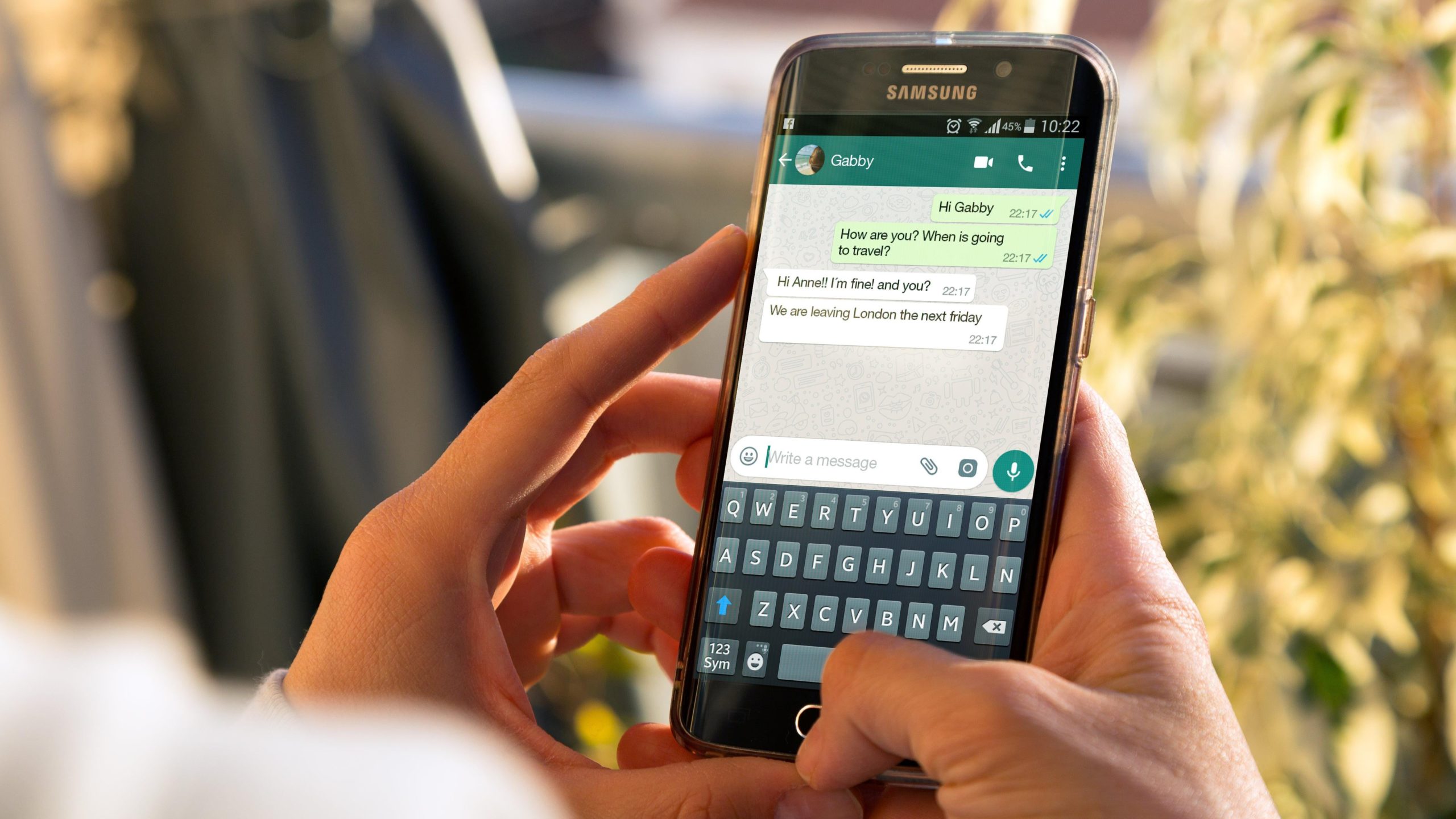 You Can Finally Transfer Your WhatsApp Chats Between iPhone and Android