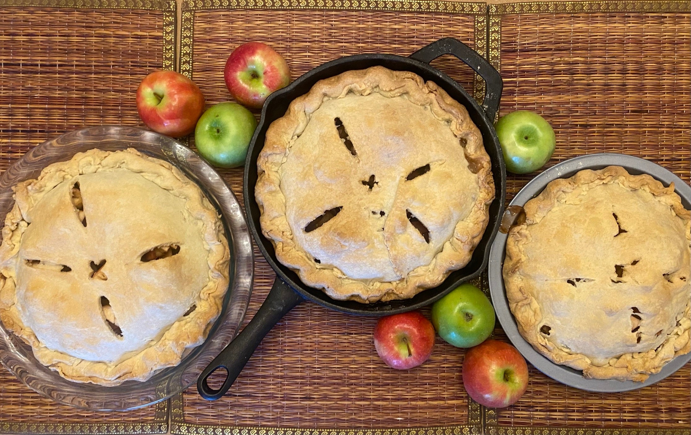 Should You Use a Metal, Glass, or Cast Iron Pie Pan?
