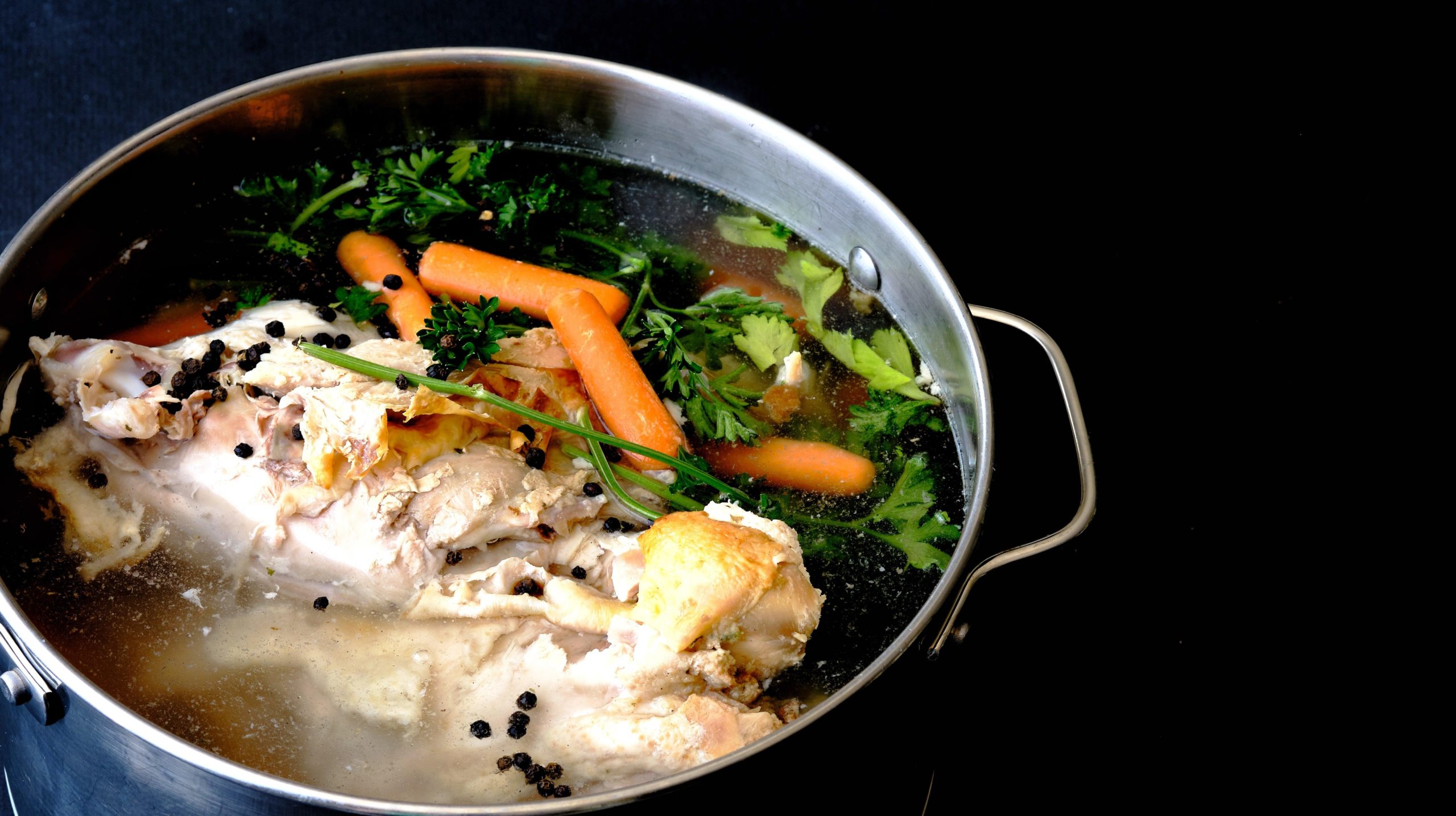 The Easiest Way to Make Beautiful, Flawless Turkey Stock