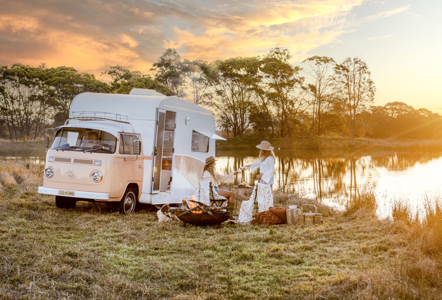 Glam up Your End-of-Year Holiday With a Sexy Caravan