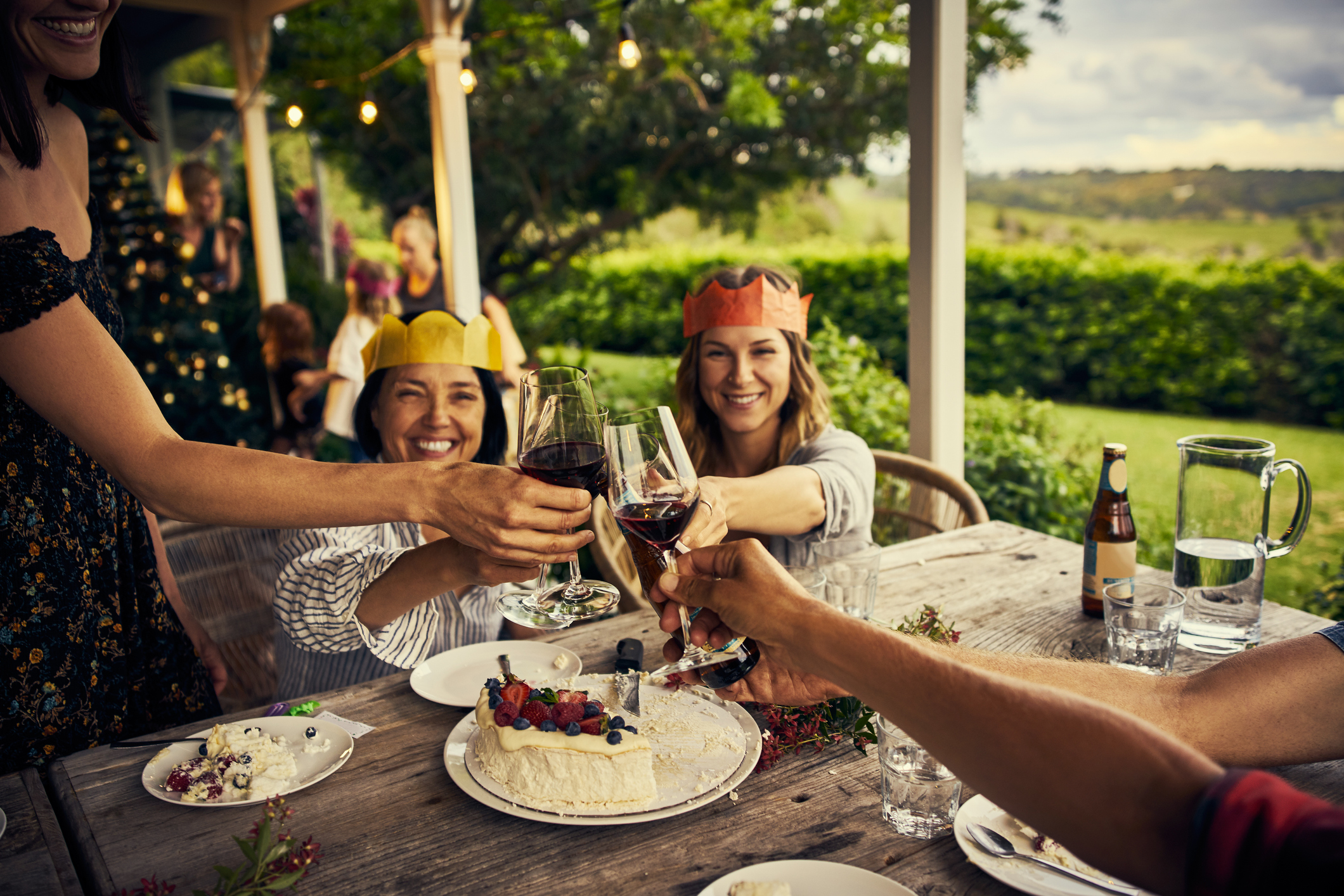 Planning a Christmas Get-Together? 8 Tips to Avoid a Super-Spreader Event
