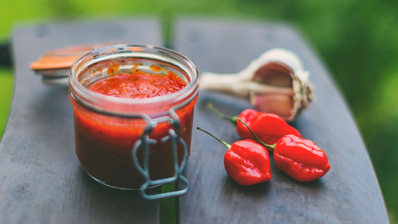 Spice Things up With This Homemade Hot Sauce Recipe
