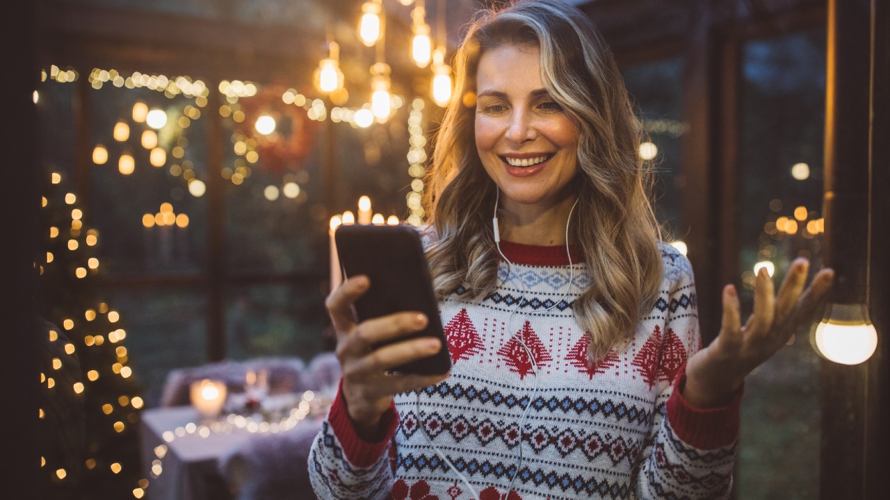 The Best NBN and Phone Plan Deals Available This Christmas