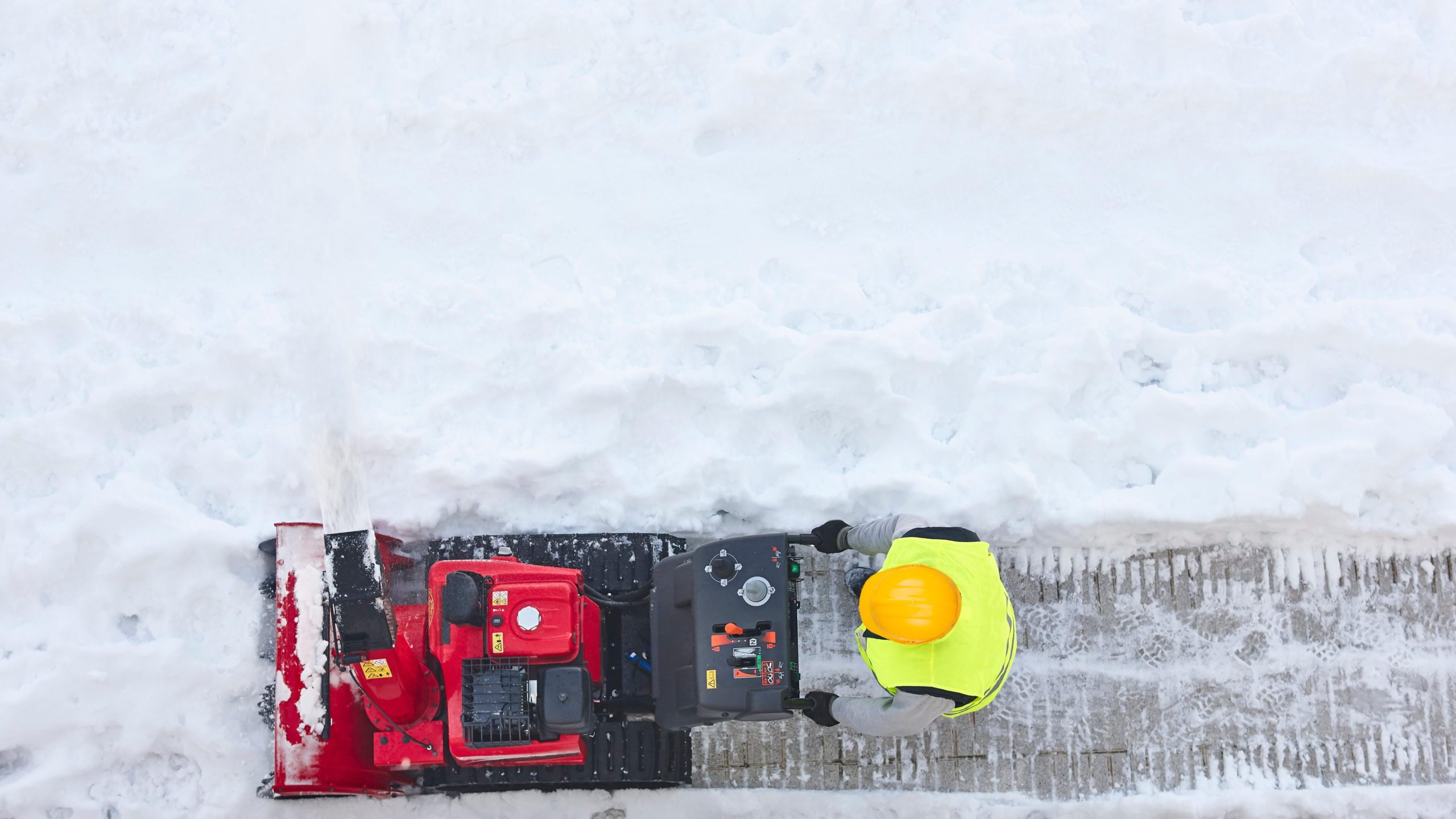 How to Use a Snowblower Faster so You’re Not Freezing Your Arse Off