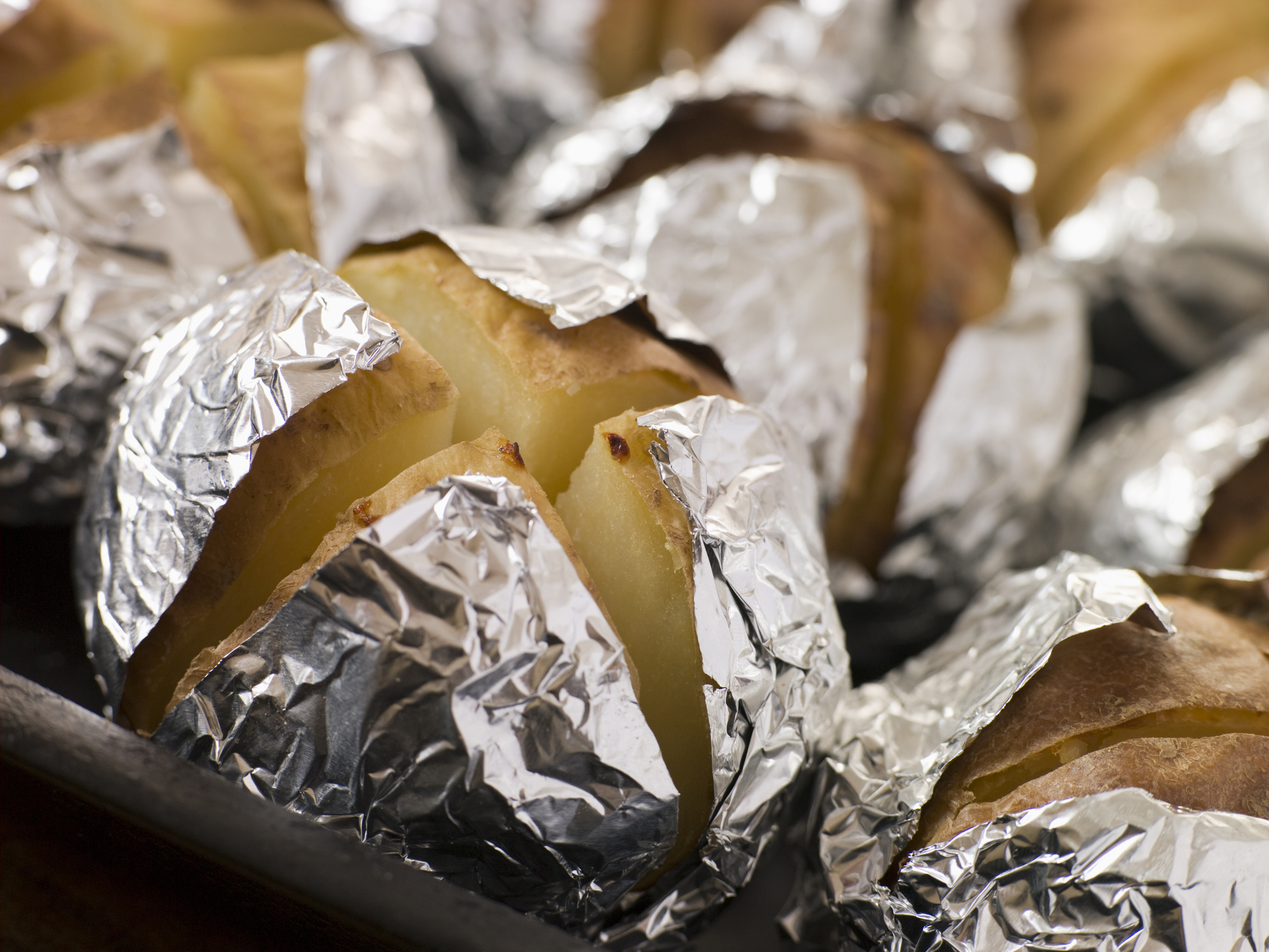 Why You Should Never Store Your Baked Potatoes in Foil